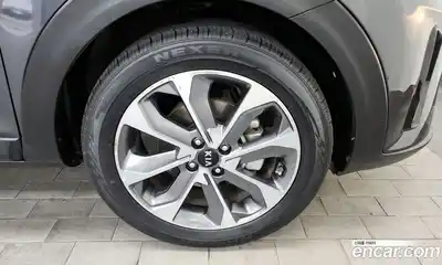Kia Stonic 2020 1.4 Автомат в Москве № 133574, миниатюра 7