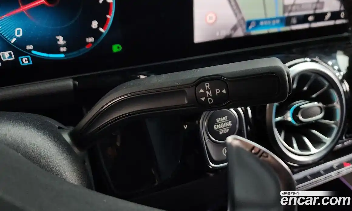 Mercedes-Benz GLA-Class 2022 2.0 Автомат в Москве № 136093, фото 8