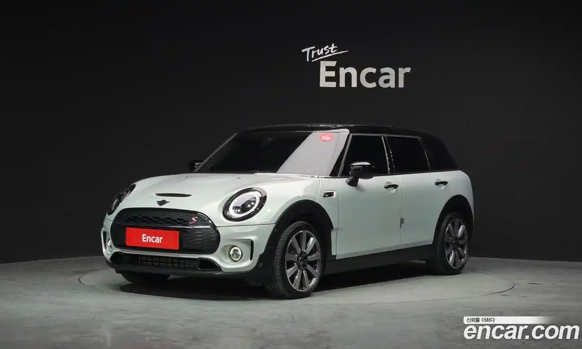 Mini Clubman 2023 2.0 Автомат в Москве № 137569, фото 14