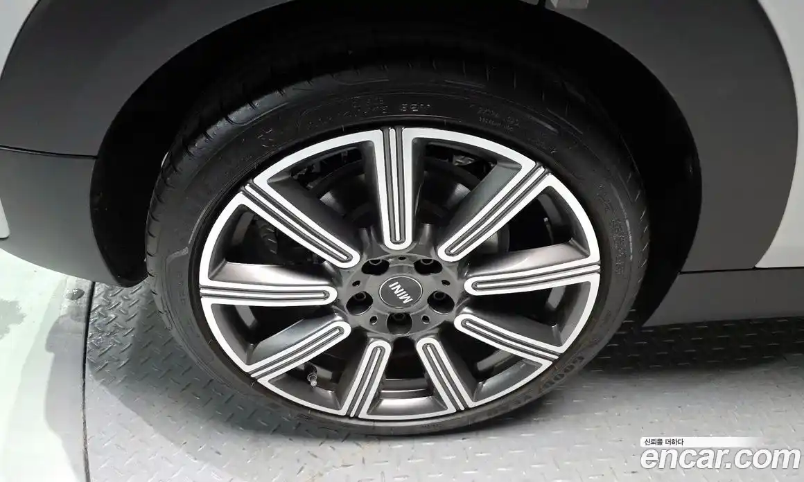 Mini Clubman 2023 2.0 Автомат в Москве № 137569, фото 4