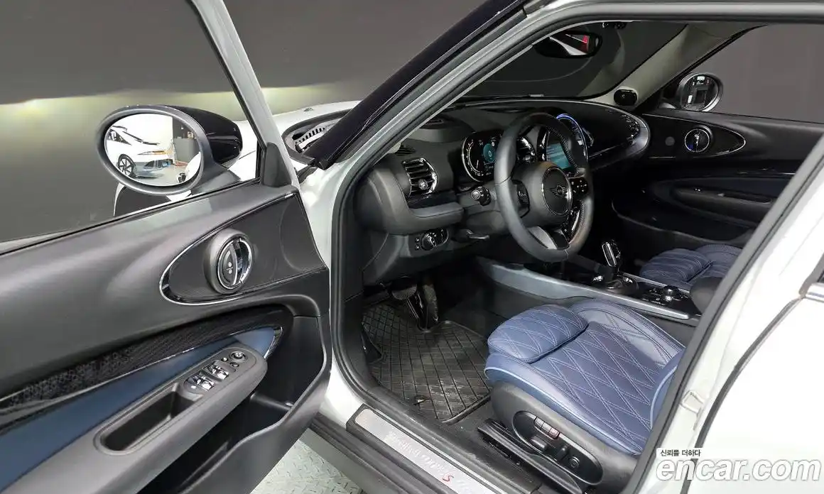 Mini Clubman 2023 2.0 Автомат в Москве № 137569, фото 8