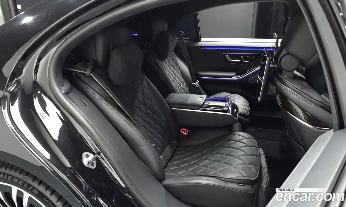 Mercedes-Benz S-Class 2023 4.0 Автомат в Москве № 138305, фото 10