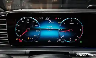 Mercedes-Benz GLS-Class 2023 2.9 Автомат в Москве № 138872, миниатюра 2