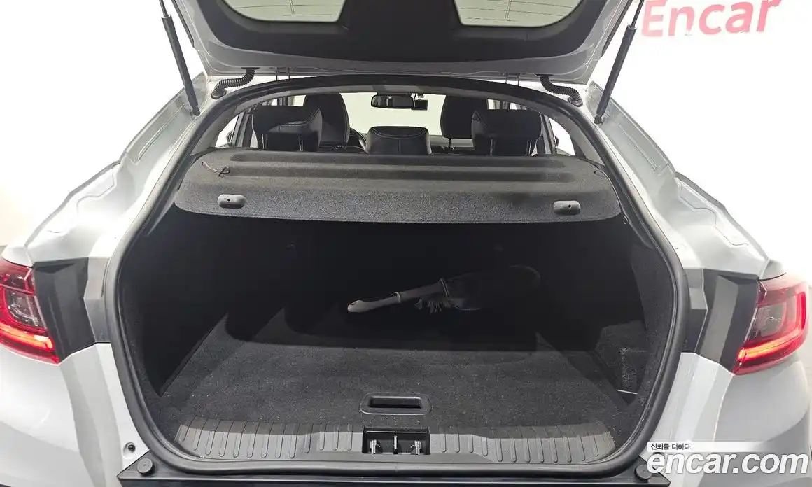 Renault XM3 2021 1.3 Автомат в Москве № 139456, фото 19