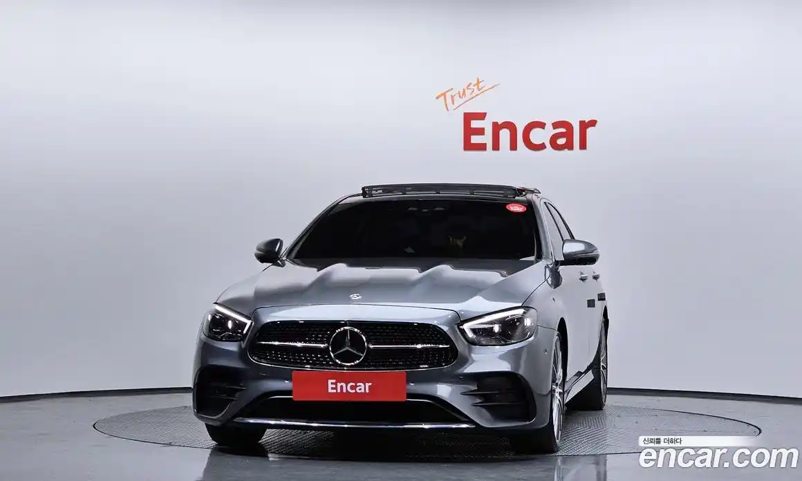 Mercedes-Benz E-Class 2022 2.0 Автомат в Москве № 140230, фото 3