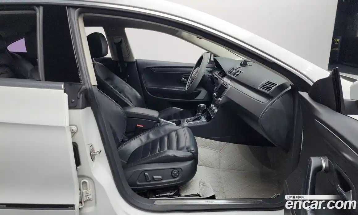 Volkswagen CC 2015 2.0 Автомат в Москве № 141103, фото 10