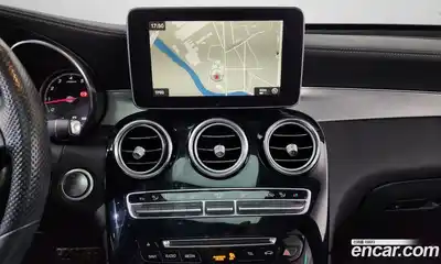 Mercedes-Benz GLC-Class 2019 2.0 Автомат в Москве № 142502, миниатюра 3