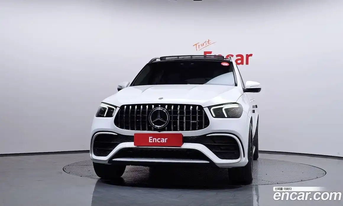 Mercedes-Benz GLE-Class 2023 2.0 Автомат в Москве № 142965, фото 3