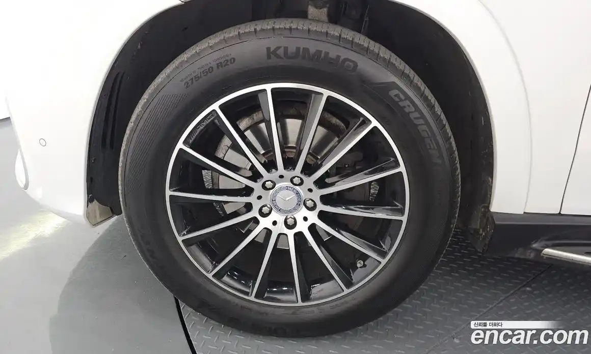 Mercedes-Benz GLE-Class 2023 2.0 Автомат в Москве № 142965, фото 5