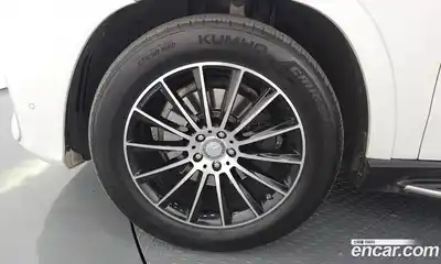 Mercedes-Benz GLE-Class 2023 2.0 Автомат в Москве № 142965, миниатюра 5