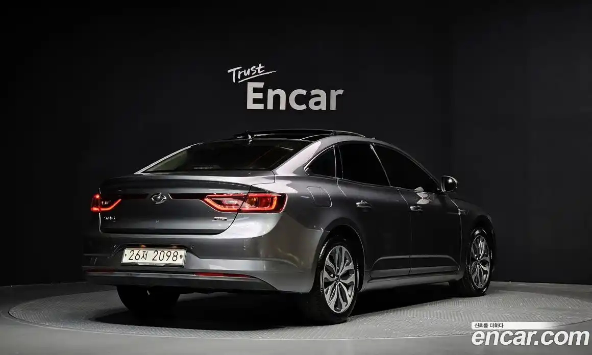 Renault SM6 2017 2.0 Автомат в Москве № 148338, фото 12