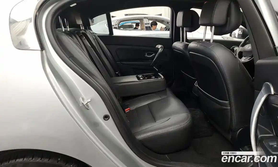 Renault SM5 2014 2.0 Автомат в Москве № 149891, фото 15