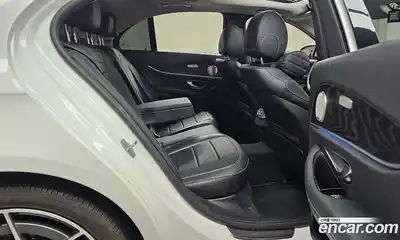 Mercedes-Benz E-Class 2017 2.0 Автомат в Москве № 150316, миниатюра 5
