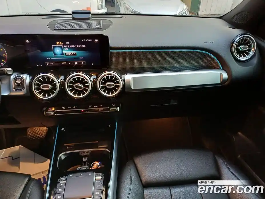 Mercedes-Benz GLB-Class 2021 2.0 Автомат в Москве № 150702, фото 17