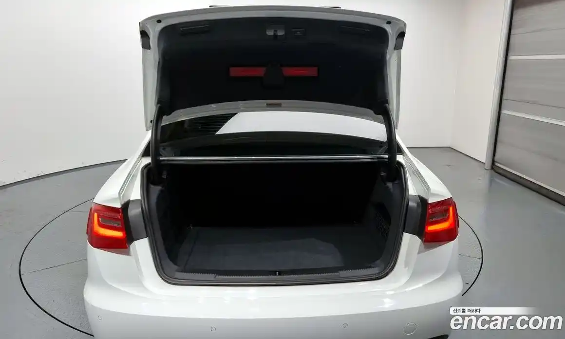 Audi A6 2015 3.0 Автомат в Москве № 152180, фото 5