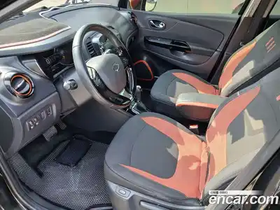 Renault QM3 2014 1.5 Автомат в Москве № 153081, миниатюра 11