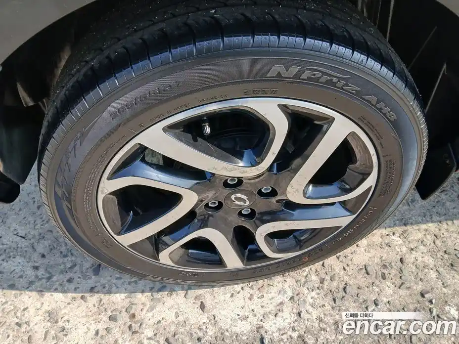 Renault QM3 2014 1.5 Автомат в Москве № 153081, фото 17