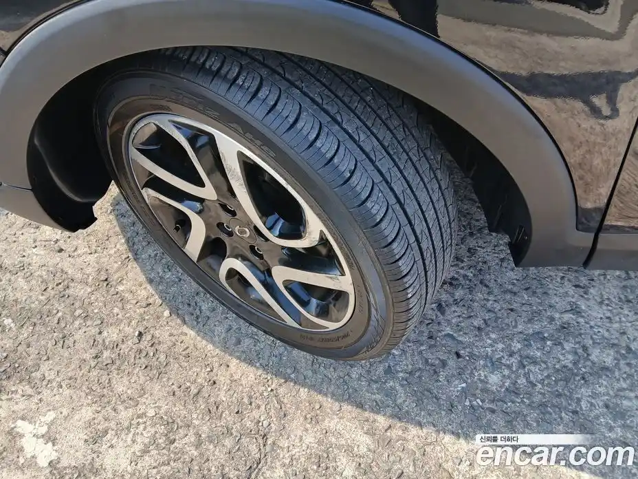 Renault QM3 2014 1.5 Автомат в Москве № 153081, фото 18