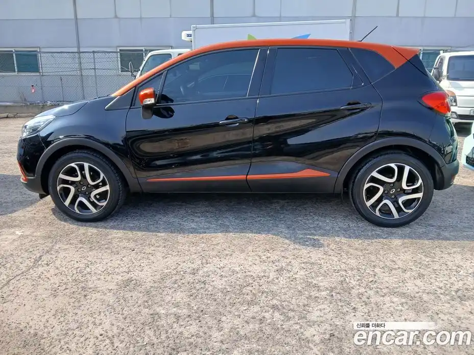 Renault QM3 2014 1.5 Автомат в Москве № 153081, фото 6