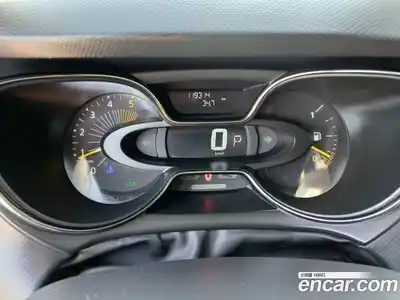 Renault QM3 2014 1.5 Автомат в Москве № 153081, миниатюра 7