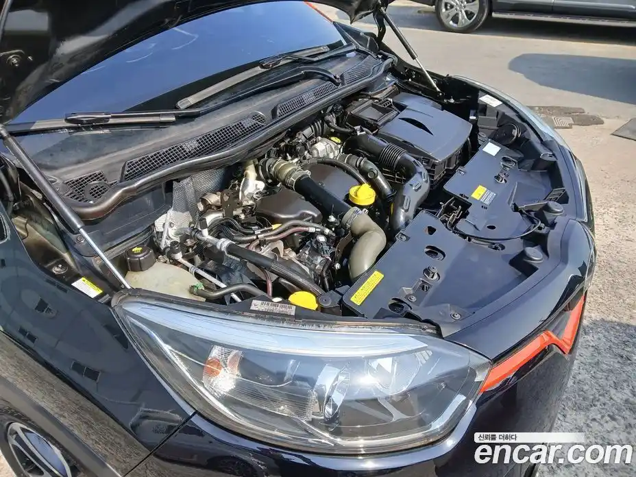 Renault QM3 2014 1.5 Автомат в Москве № 153081, фото 8