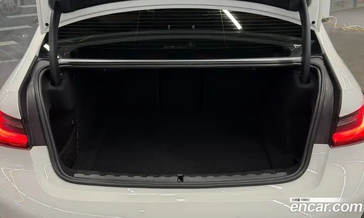 BMW 3-Series 2025 3.0 Автомат в Москве № 154269, фото 11