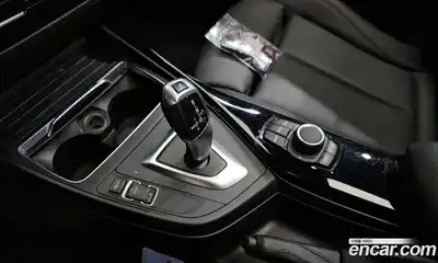 BMW 1-Series 2019 2.0 Автомат в Москве № 155141, миниатюра 10