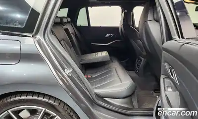 BMW 3-Series 2022 3.0 Автомат в Москве № 157589, миниатюра 12