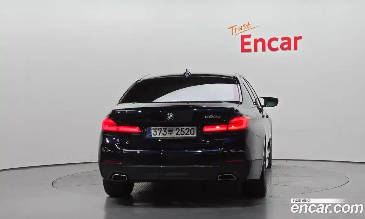 BMW 5-Series 2023 2.0 Автомат в Москве № 157940, фото 11