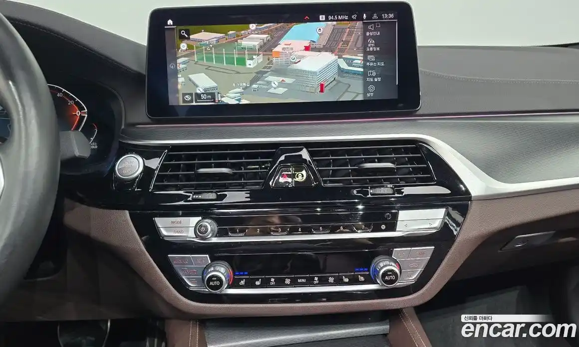 BMW 5-Series 2023 2.0 Автомат в Москве № 157940, фото 12