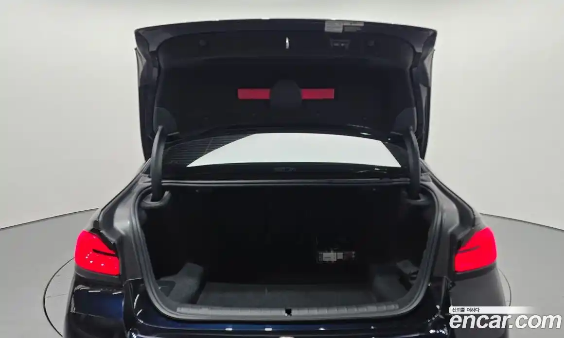 BMW 5-Series 2023 2.0 Автомат в Москве № 157940, фото 3