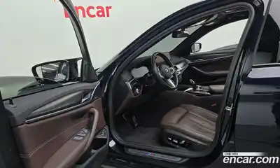 BMW 5-Series 2023 2.0 Автомат в Москве № 157940, миниатюра 10