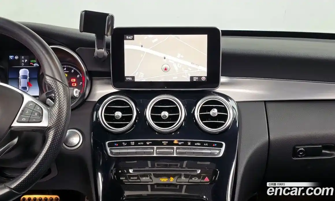 Mercedes-Benz C-Class 2018 2.0 Автомат в Москве № 159611, фото 13