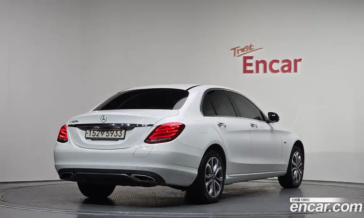 Mercedes-Benz C-Class 2018 2.0 Автомат в Москве № 159611, фото 18