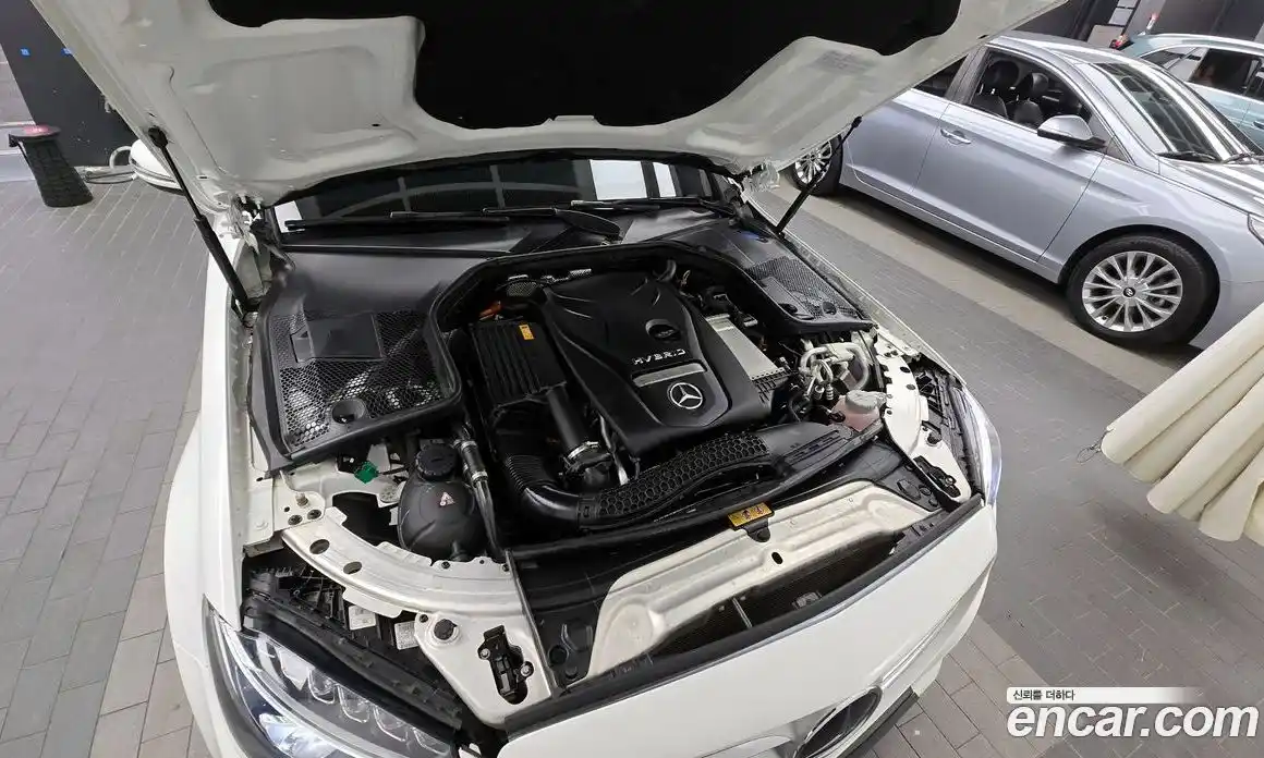 Mercedes-Benz C-Class 2018 2.0 Автомат в Москве № 159611, фото 3