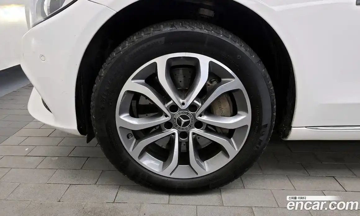 Mercedes-Benz C-Class 2018 2.0 Автомат в Москве № 159611, фото 9