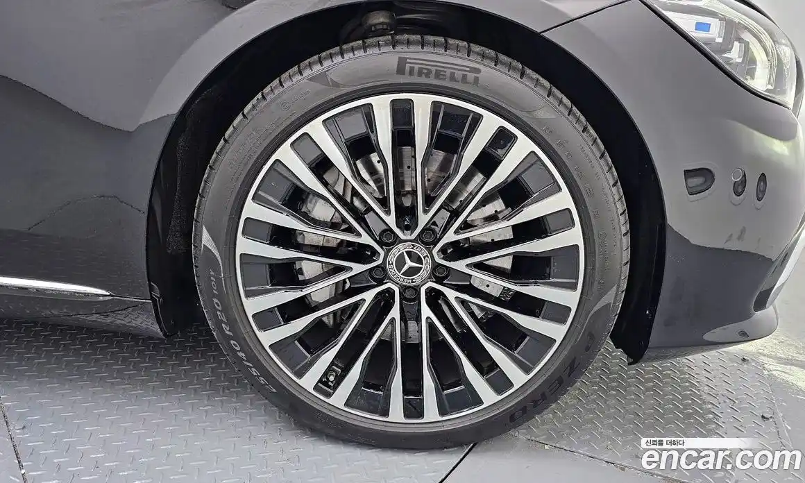 Mercedes-Benz S-Class 2021 4.0 Автомат в Москве № 161087, фото 4