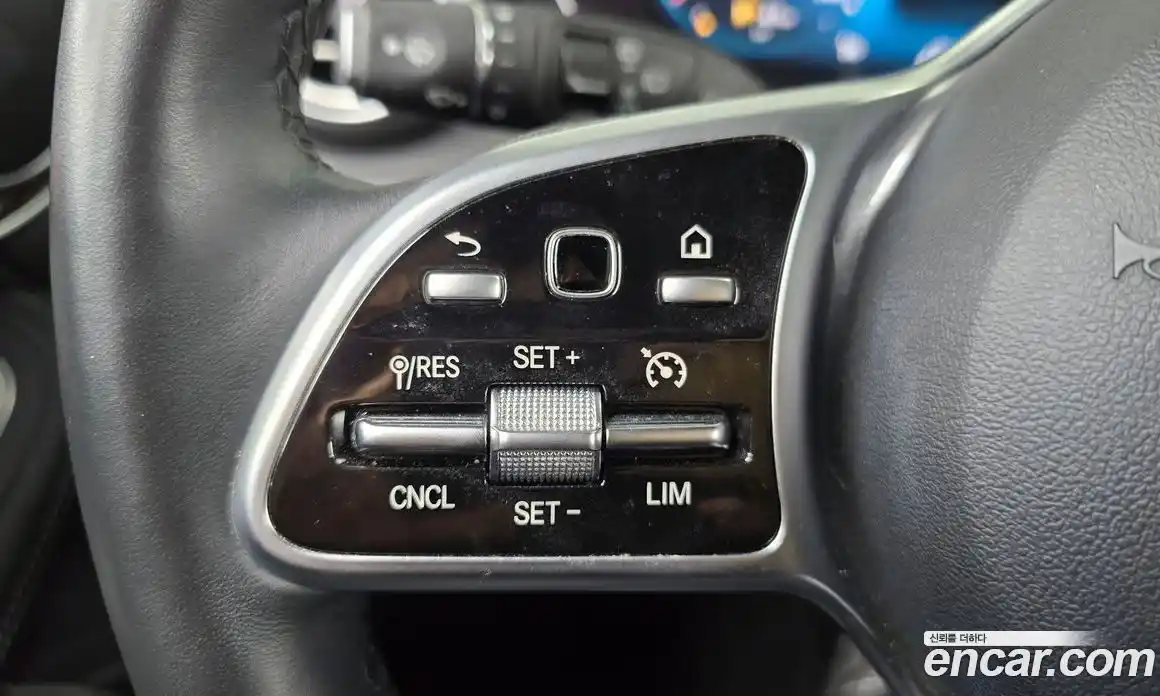 Mercedes-Benz GLC-Class 2020 2.0 Автомат в Москве № 161207, фото 11