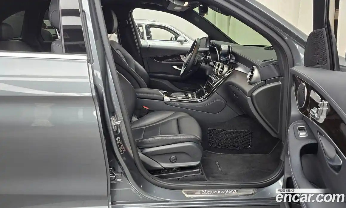 Mercedes-Benz GLC-Class 2020 2.0 Автомат в Москве № 161207, фото 9