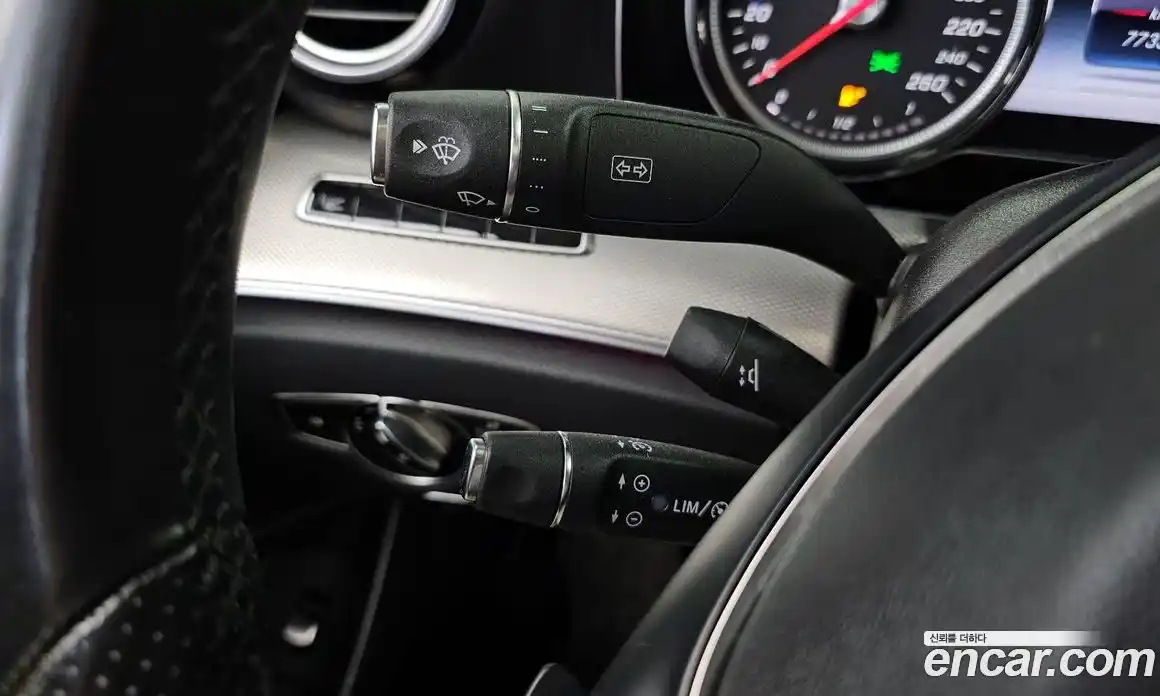 Mercedes-Benz E-Class 2017 2.0 Автомат в Москве № 161303, фото 14