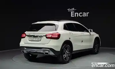 Mercedes-Benz GLA-Class 2018 2.0 Автомат в Москве № 161357, миниатюра 9