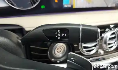 Mercedes-Benz S-Class 2018 4.0 Автомат в Москве № 161652, миниатюра 9