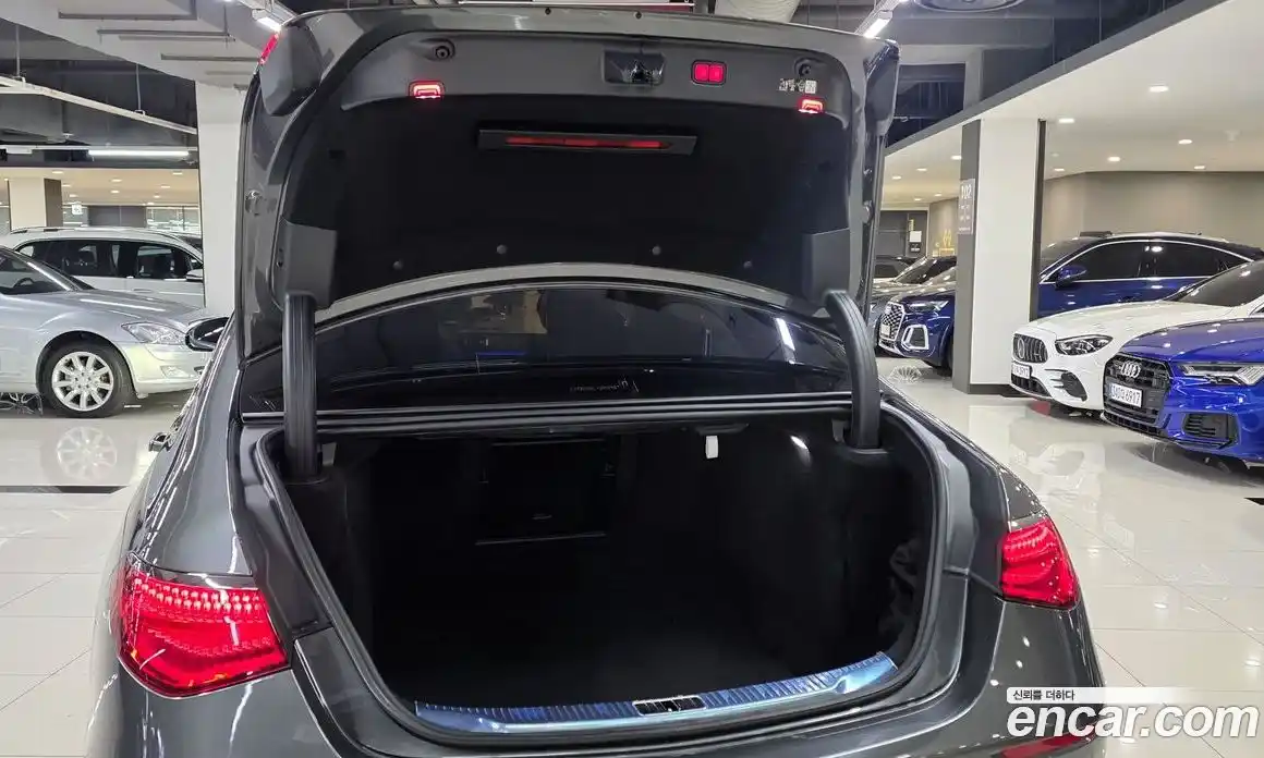 Mercedes-Benz S-Class 2022 4.0 Автомат в Москве № 161834, фото 9