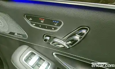 Mercedes-Benz S-Class 2015 4.7 Автомат в Москве № 162070, миниатюра 4