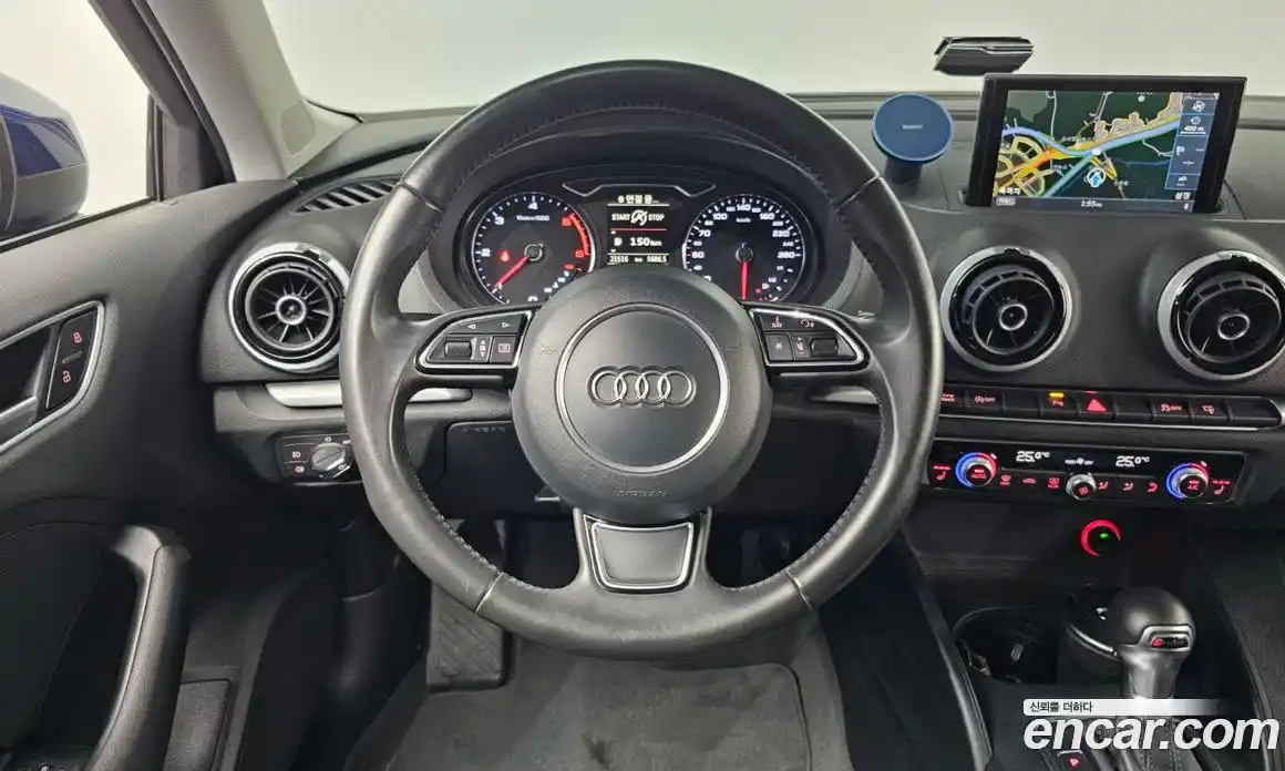 Audi A3 2015 2.0 Автомат в Москве № 162387, фото 13