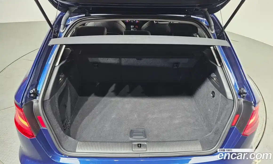 Audi A3 2015 2.0 Автомат в Москве № 162387, фото 20