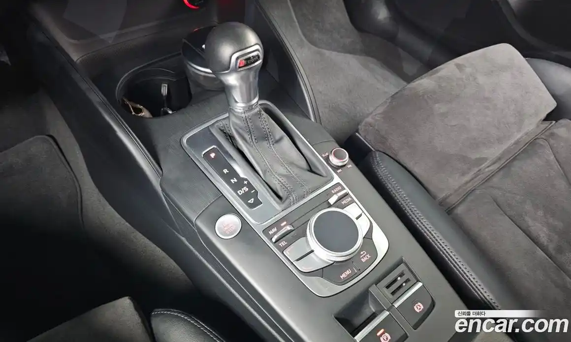 Audi A3 2015 2.0 Автомат в Москве № 162387, фото 9