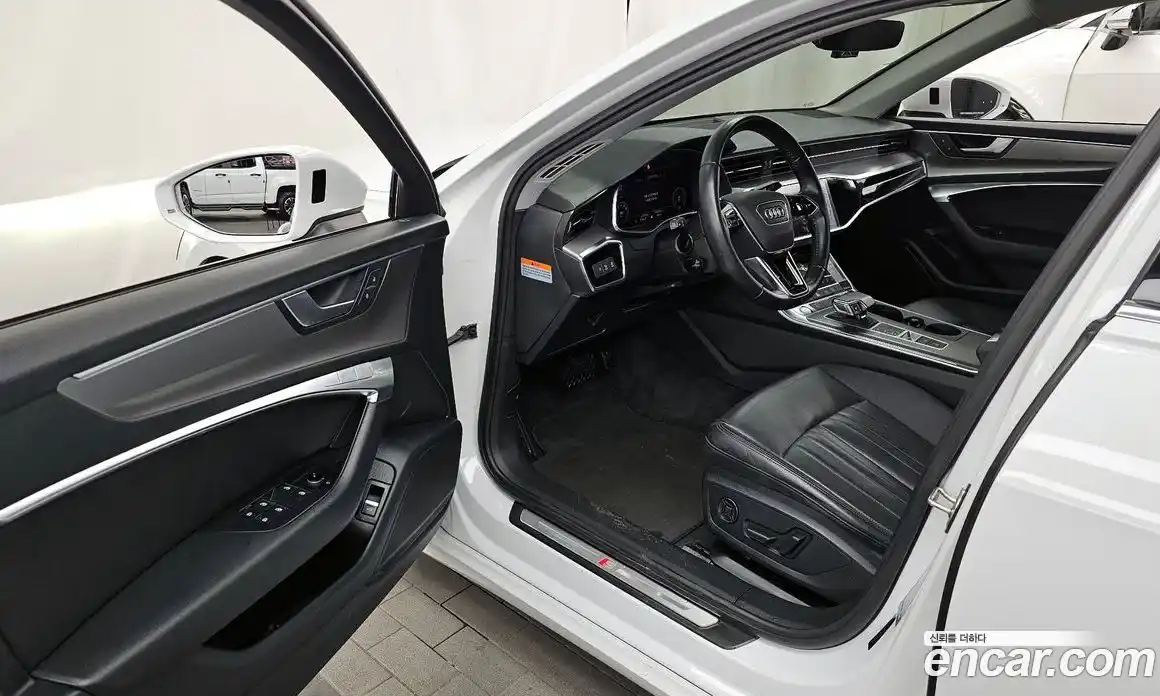 Audi A6 2020 2.0 Автомат в Москве № 162453, фото 3