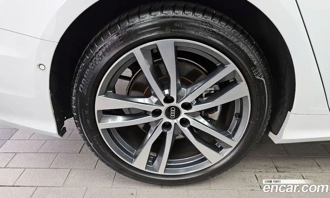 Audi A6 2023 2.0 Автомат в Москве № 162884, фото 5