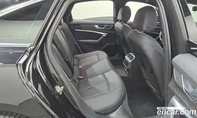 Audi A6 2023 2.0 Автомат в Москве № 162899, миниатюра 12